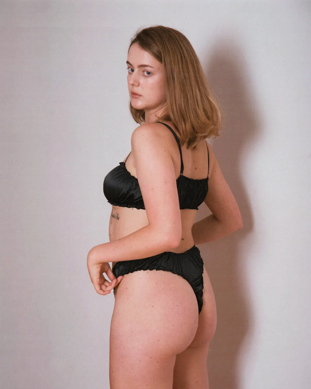 ALDÁN – BLACK WEB 1